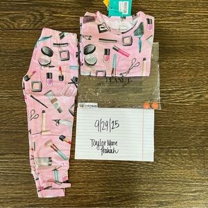 Posh peanut beauty salon pajama set, size 2T NIB
